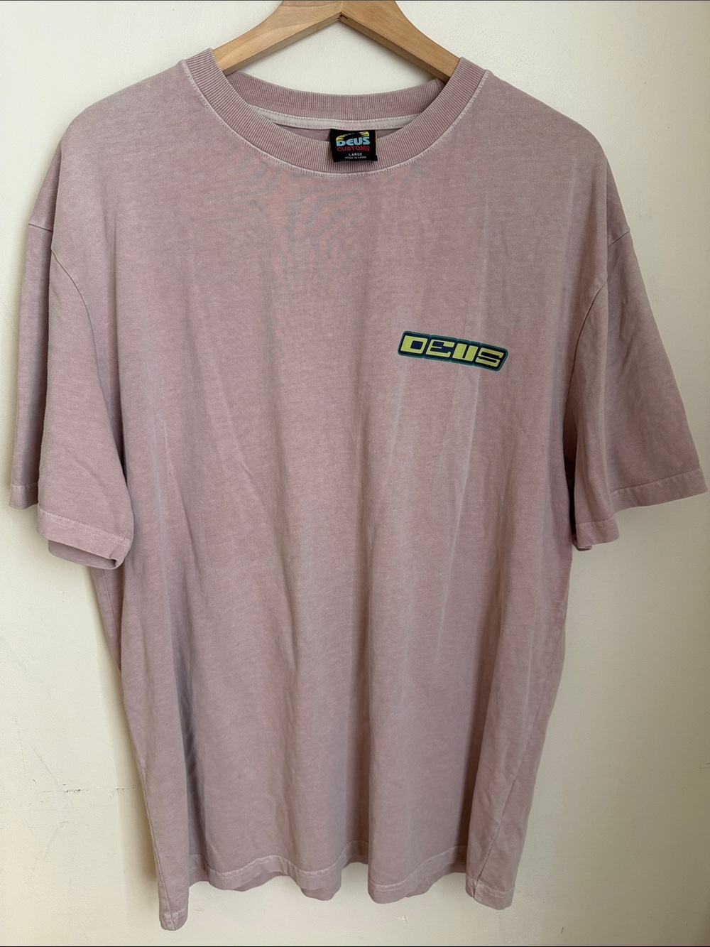 DEUS Customs Men's Pink Logo Crew T-Shirt